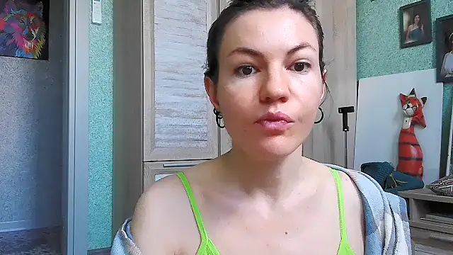 evaprolove online show from April 20, 8:06 am