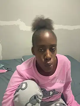 petite bee online show from April 23, 9:39 pm