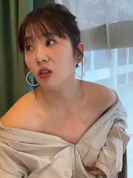 cyayly online show from April 17, 10:39 am