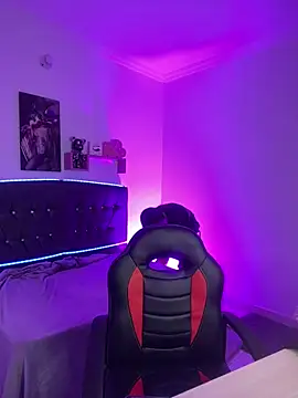 AMY 0317 online show from April 22, 3:53 pm