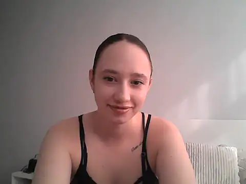 DarkMirel online show from April 23, 1:57 pm