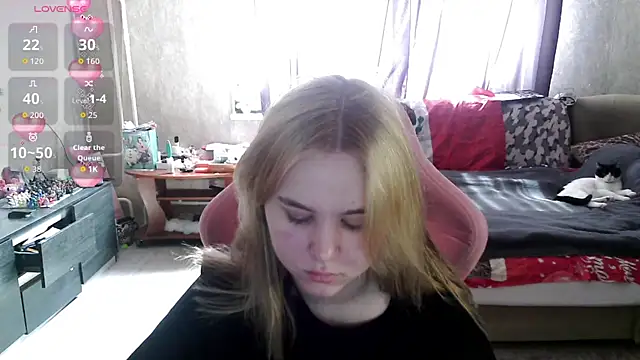 Ariana-May online show from April 20, 7:11 am