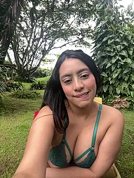 JuliettaGmz online show from April 27, 3:42 pm