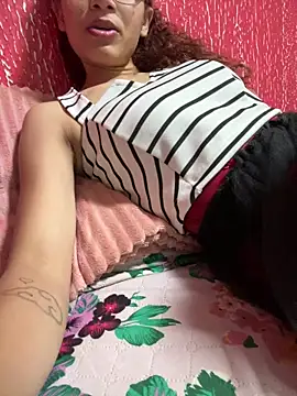 gabrielasausa30 online show from April 21, 11:12 pm