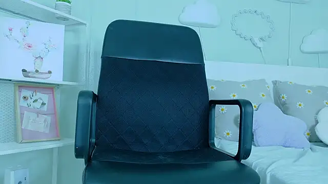  SamyTaylor  online show from April 17, 12:29 pm