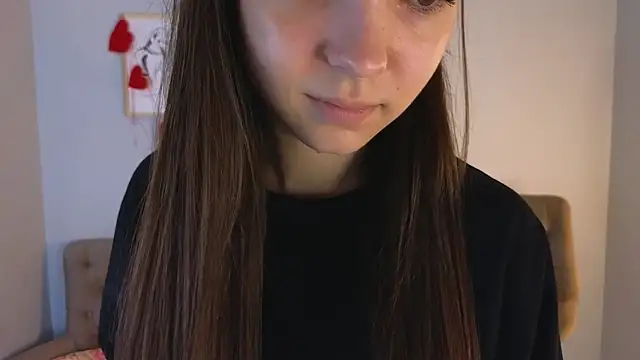 Sophie Jackiz online show from April 22, 10:12 am