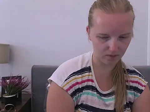RoseTeacherX online show from July 1, 10:26 am