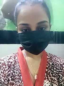 Lusi G online show from April 20, 12:41 pm