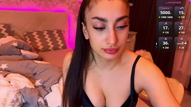 MyNaomi online show from June 19, 10:24 pm