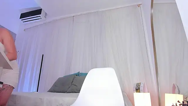 The Essentials online show from April 15, 6:41 pm