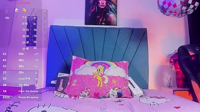 Chloe wish1 online show from April 22, 8:50 pm