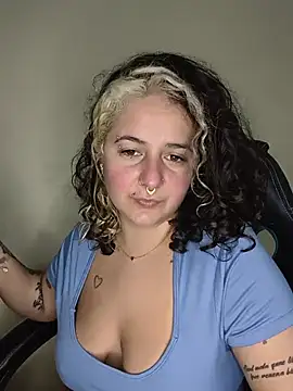  lascivious online show from June 15, 3:07 am