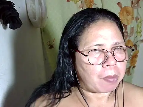 HottyCurlyPeanut online show from April 29, 4:20 pm