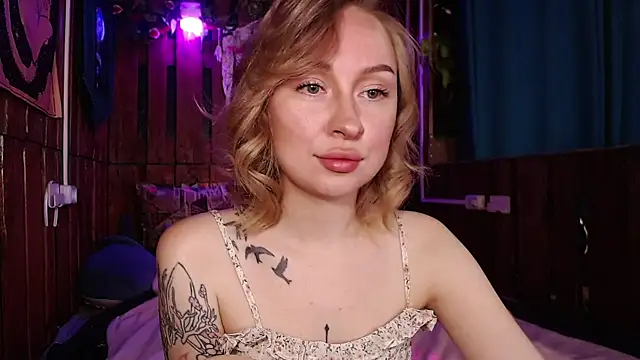 Mimi-Deep online show from June 3, 6:47 am