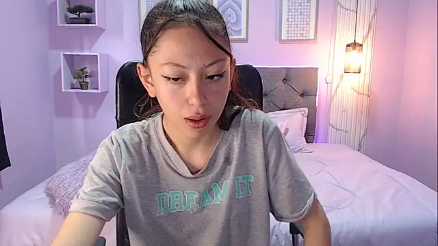 tatiana suite online show from April 20, 8:01 pm