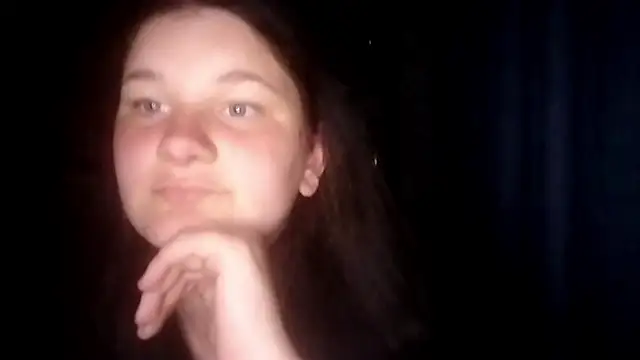 BeatriceMolands online show from May 28, 6:28 pm