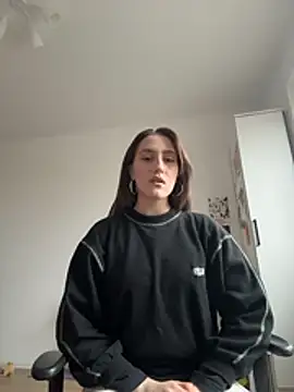 Tiny Anny online show from April 20, 3:48 pm