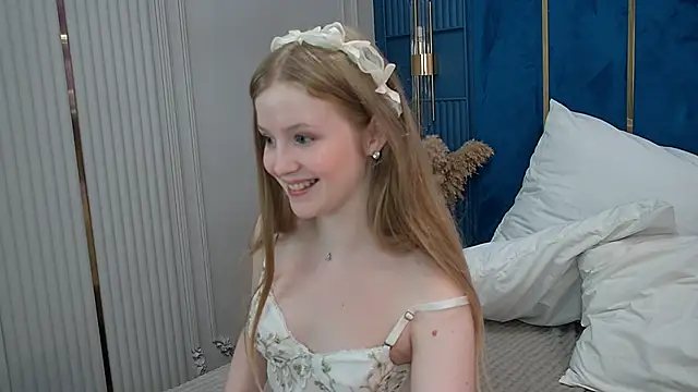 LilianHowards online show from June 21, 9:57 am