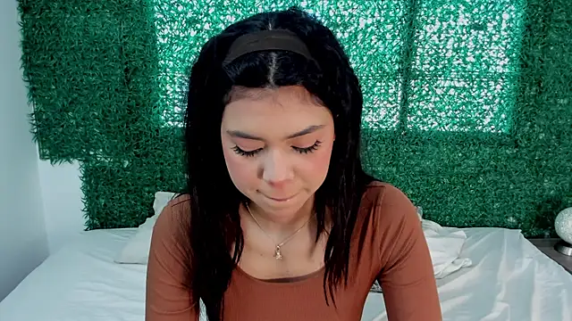 Nathy Pelaez online show from June 20, 3:04 pm