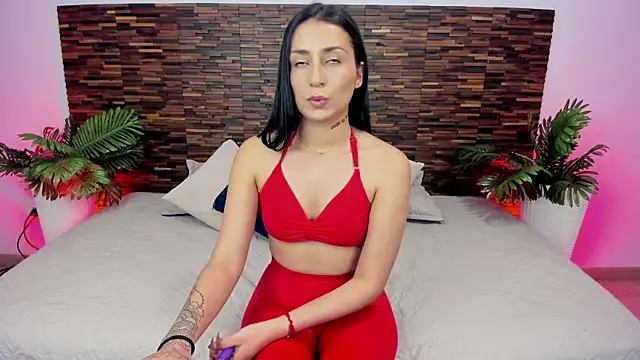 valkiriia   online show from June 25, 5:34 am