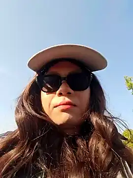 swzl0 online show from April 24, 8:39 am