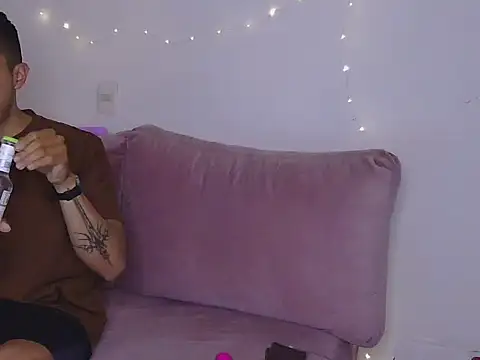 Zoe269 online show from May 1, 4:05 am