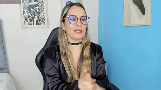 sugar milff online show from July 6, 12:32 pm