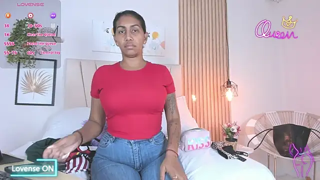 kristel lee  online show from June 15, 2:34 am