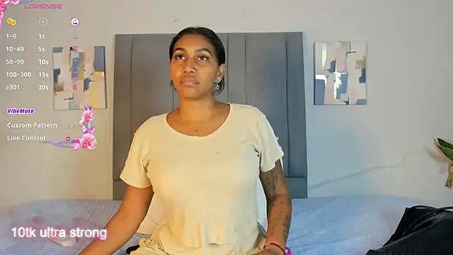 kristel lee  online show from May 5, 12:35 am