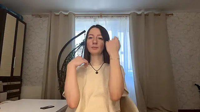 MariaSpadoni online show from April 20, 7:44 am