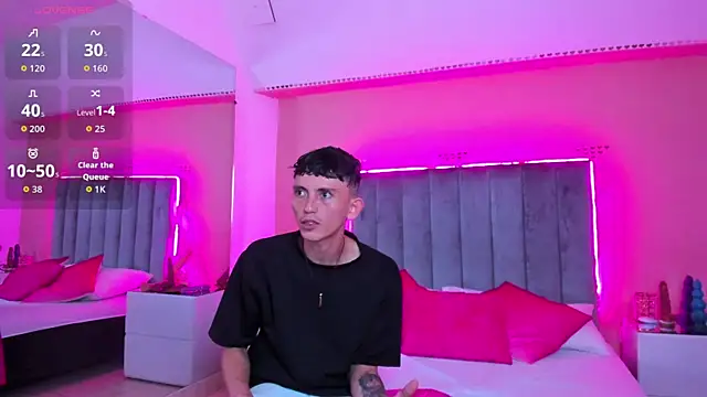 ARIANA CRI-X online show from July 28, 1:21 pm