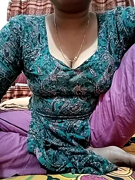Misty-Meya online show from May 4, 11:36 am