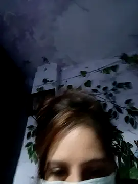 honeyhus online show from April 30, 3:34 am