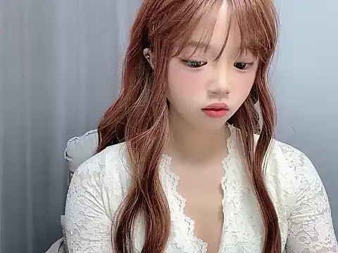 TwinXXyan online show from April 22, 3:03 am