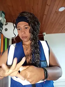 Ivon C online show from June 25, 12:07 pm