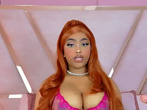 TiannahGlow online show from April 26, 1:42 pm