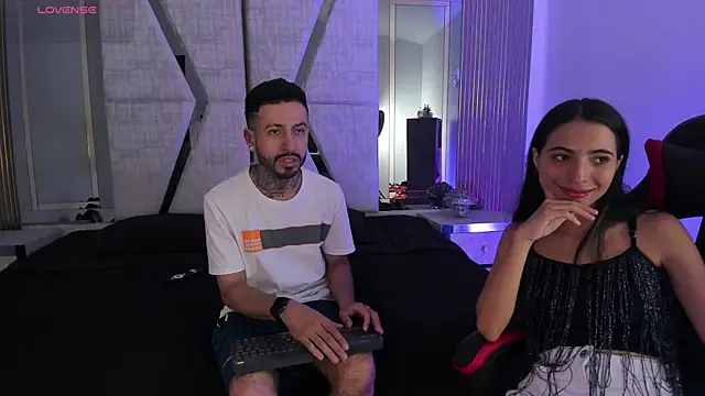 StevenAndLaura online show from July 29, 8:53 pm