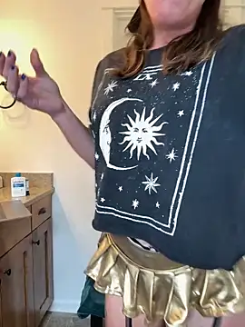 blackwidowlaced online show from April 28, 8:46 pm