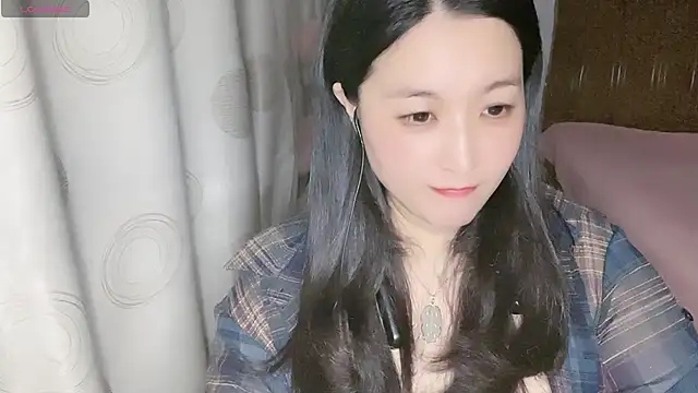 D-Misslu online show from May 31, 1:50 pm