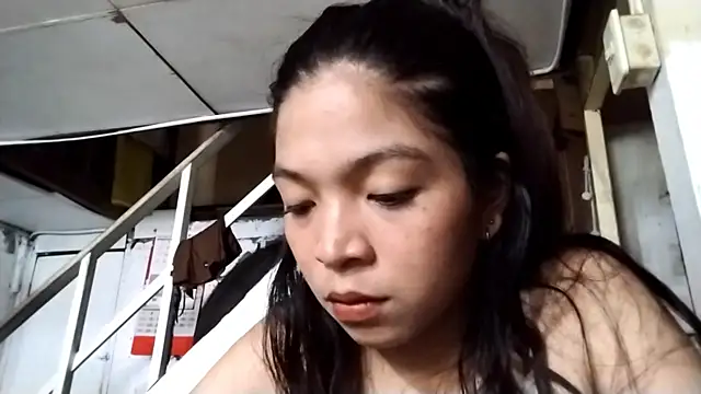 JannaFenner online show from April 23, 2:30 am