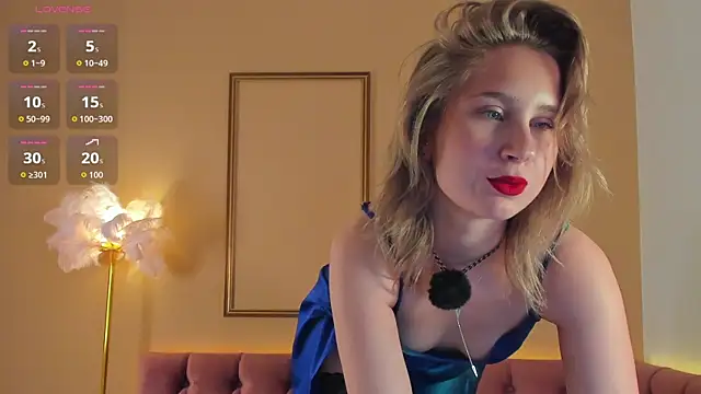 Lilianadaniels online show from July 29, 1:38 am
