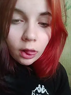 LoisFox online show from May 1, 3:04 pm