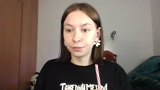 JuicyErika online show from May 3, 11:30 pm