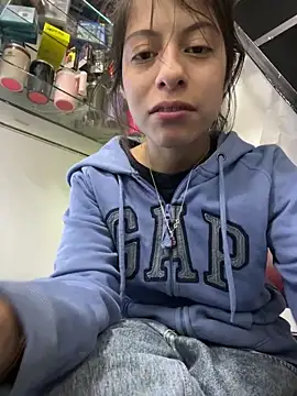 titi 337 online show from April 29, 8:14 pm