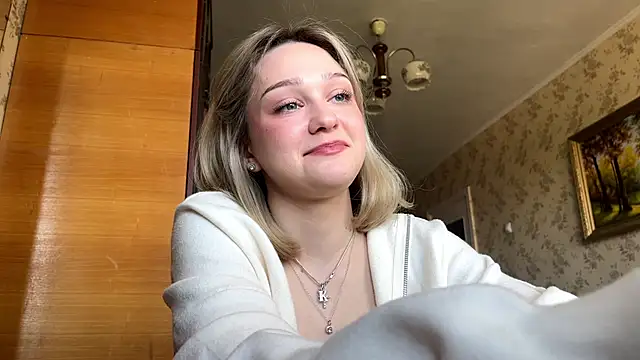 AlisiaStreitmatter online show from April 28, 9:13 am