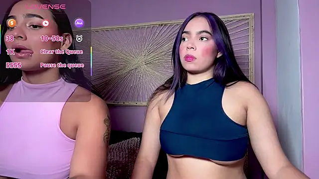 Violett Moonx online show from July 20, 10:10 pm