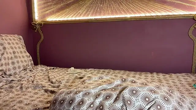 Violett Moonx online show from June 20, 10:24 pm