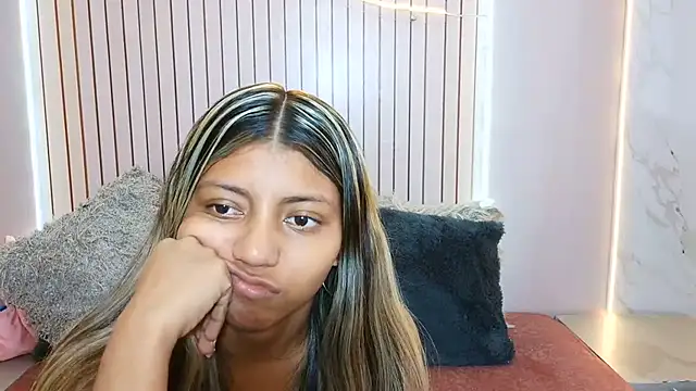 AndreaSerpa online show from July 16, 9:19 pm