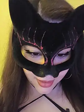 Conejita69n n online show from June 16, 4:46 am