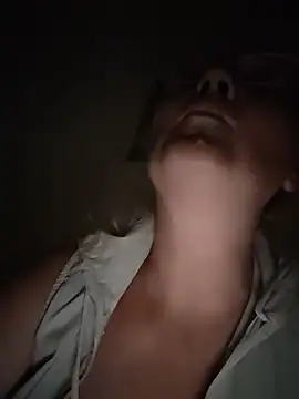Divineblond online show from July 21, 10:43 pm
